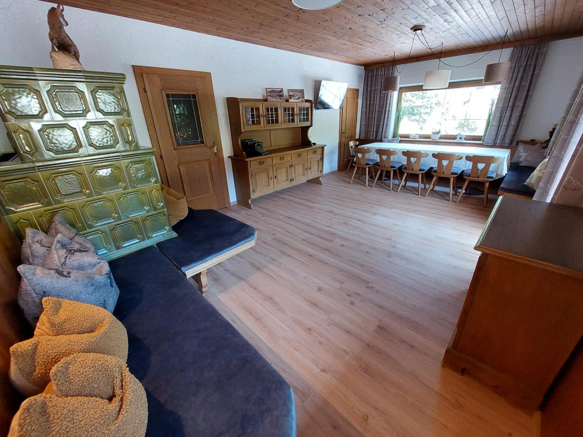 Zellner Apartment *
